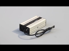 Pengisi baterai lithium listrik 7A Li Ion Baterai pengisi 54.6v